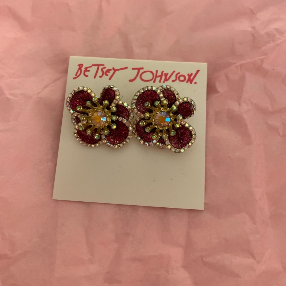 NWT Betsey Johnson Flower Earrings